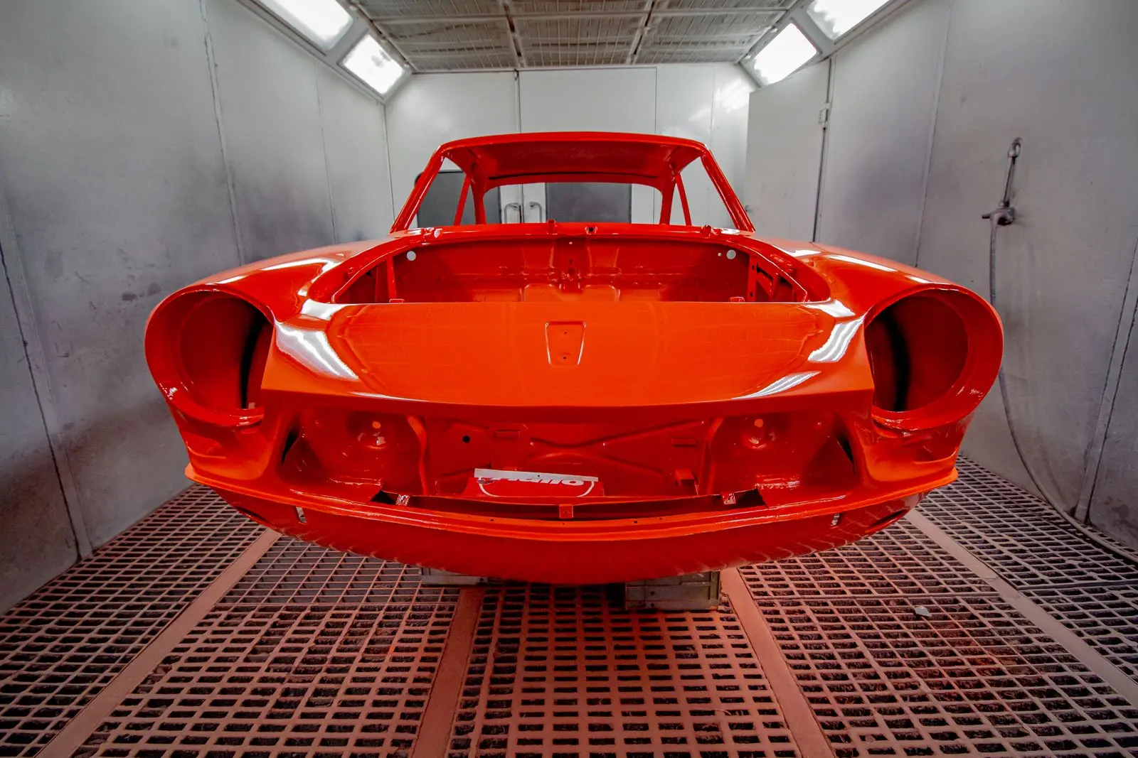 Car body in a spray booth
